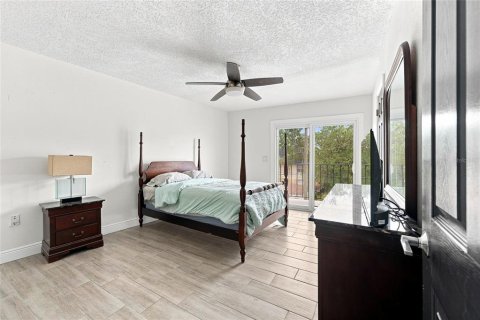 Adosado en venta en Tampa, Florida, 2 dormitorios, 178.74 m2 № 2291848 - foto 30