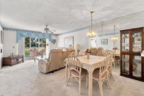 Condo in Bradenton, Florida, 2 bedrooms  № 2376882 - photo 13