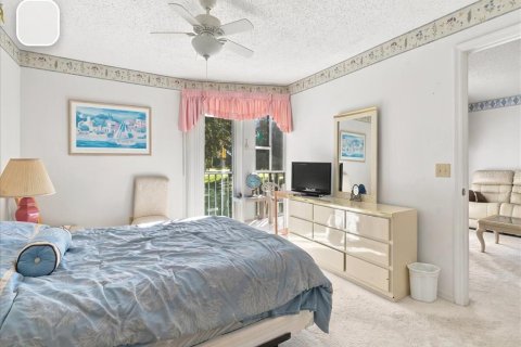 Condo in Bradenton, Florida, 2 bedrooms  № 2376882 - photo 17