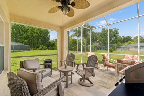 Villa ou maison à vendre à Land O' Lakes, Floride: 2 chambres, 136.94 m2 № 2227581 - photo 19