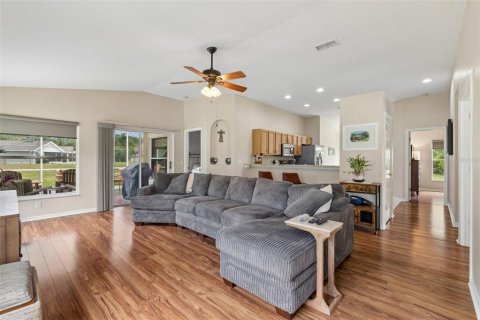 Villa ou maison à vendre à Land O' Lakes, Floride: 2 chambres, 136.94 m2 № 2227581 - photo 2