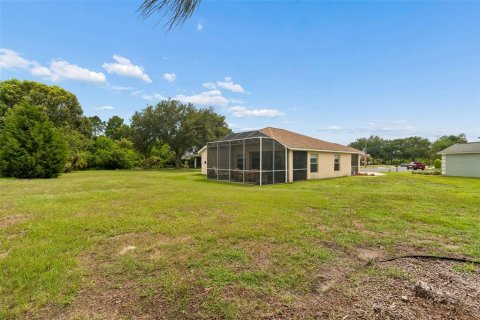 Villa ou maison à vendre à Land O' Lakes, Floride: 2 chambres, 136.94 m2 № 2227581 - photo 26