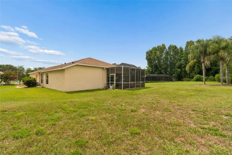 Villa ou maison à vendre à Land O' Lakes, Floride: 2 chambres, 136.94 m2 № 2227581 - photo 28