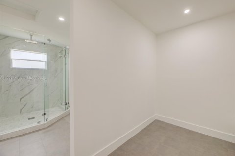 Casa en alquiler en Pembroke Pines, Florida, 3 dormitorios, 163.97 m2 № 2052401 - foto 22