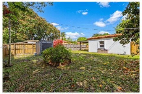 Купить виллу или дом в Норт-Майами-Бич, Флорида 3 спальни, 81.75м2, № 2050508 - фото 27