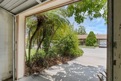 Condominio en venta en Orlando, Florida, 2 dormitorios, 88.44 m2 № 1801747 - foto 2