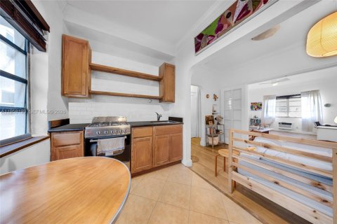 Купить кондоминиум в Майами-Бич, Флорида 45.52м2, № 2017751 - фото 12