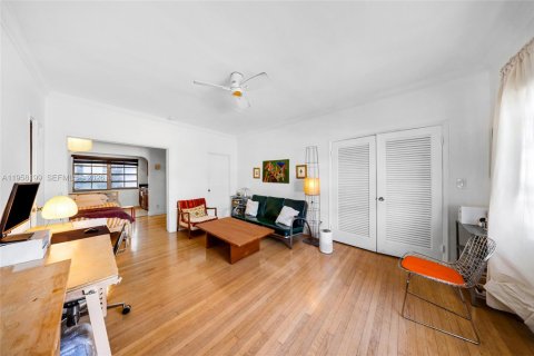 Купить кондоминиум в Майами-Бич, Флорида 45.52м2, № 2017751 - фото 10