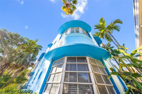 Купить кондоминиум в Майами-Бич, Флорида 45.52м2, № 2017751 - фото 3