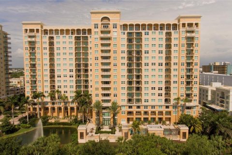 Copropriété à vendre à Sarasota, Floride: 1 chambre, 97.08 m2 № 1654133 - photo 4