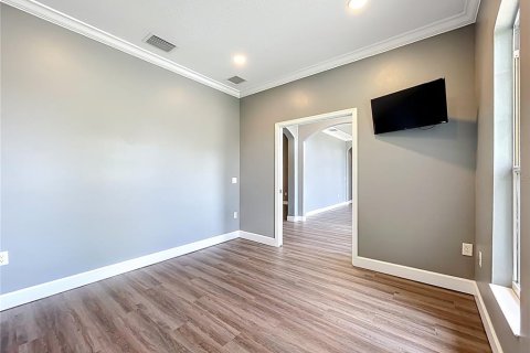 Casa en venta en Grand Island, Florida, 3 dormitorios, 189.33 m2 № 1900021 - foto 17