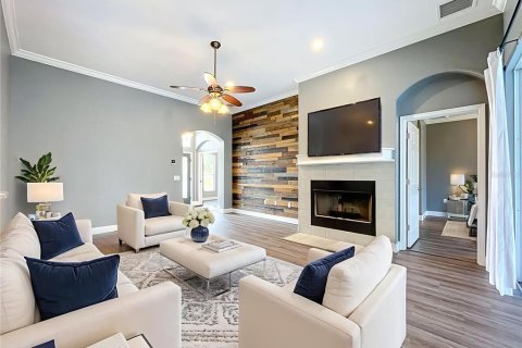 Casa en venta en Grand Island, Florida, 3 dormitorios, 189.33 m2 № 1900021 - foto 9