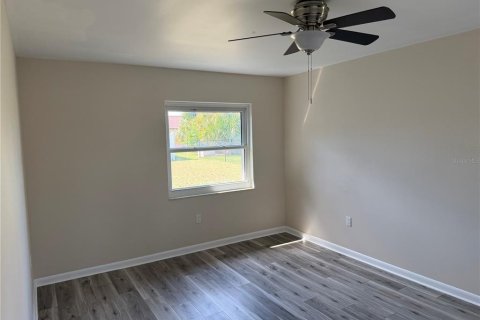 Villa ou maison à vendre à Port Charlotte, Floride: 2 chambres, 121.05 m2 № 2412542 - photo 23