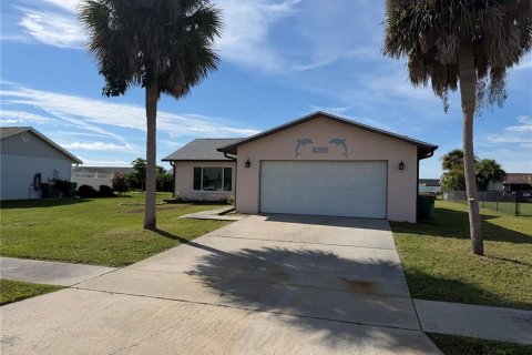Villa ou maison à Port Charlotte, Floride 2 chambres, 121.05 m2 № 2412542