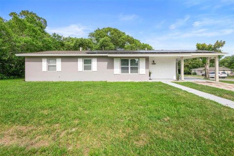House in Deltona, Florida 3 bedrooms, 117.99 sq.m. № 1825167 - photo 2