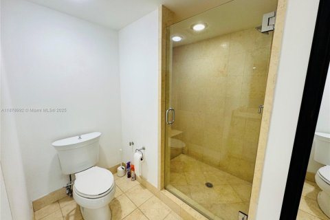 Condominio en alquiler en Aventura, Florida, 2 dormitorios, 116.78 m2 № 1927705 - foto 14