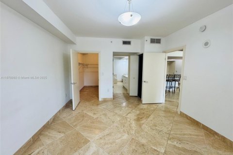 Condominio en alquiler en Aventura, Florida, 2 dormitorios, 116.78 m2 № 1927705 - foto 21