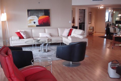 Condominio en venta en Aventura, Florida, 3 dormitorios, 169.08 m2 № 1881836 - foto 20