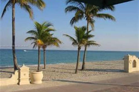 Condominio en venta en Aventura, Florida, 3 dormitorios, 169.08 m2 № 1881836 - foto 16