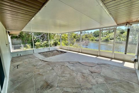 Villa ou maison à vendre à Sarasota, Floride: 3 chambres, 201.23 m2 № 1637659 - photo 6
