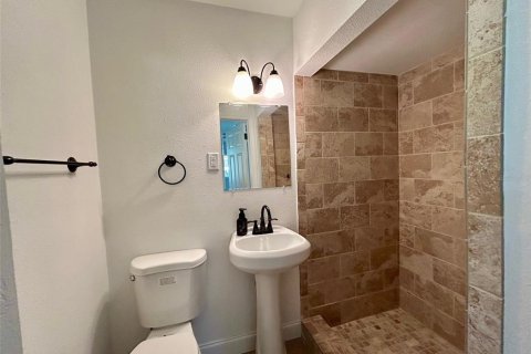 Villa ou maison à vendre à Sarasota, Floride: 3 chambres, 201.23 m2 № 1637659 - photo 18