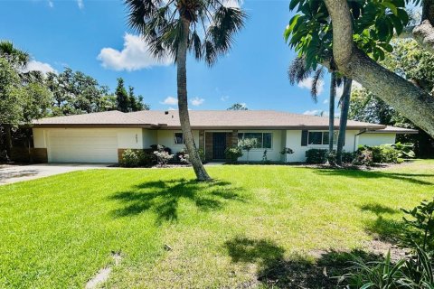 Villa ou maison à vendre à Sarasota, Floride: 3 chambres, 201.23 m2 № 1637659 - photo 2