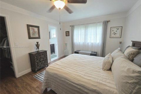 Condominio en venta en Dania Beach, Florida, 2 dormitorios, 80.82 m2 № 1924944 - foto 10
