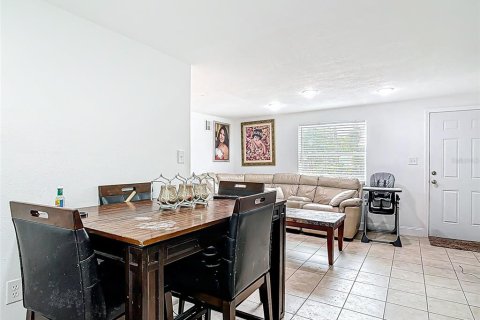 Duplex in Sanford, Florida 6 bedrooms, 177.81 sq.m. № 1735212 - photo 17