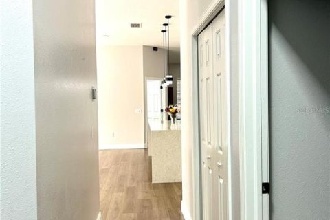 Villa ou maison à louer à Thonotosassa, Floride: 4 chambres, 232.35 m2 № 2353452 - photo 27