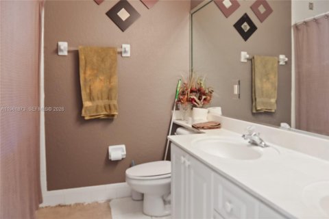 Купить виллу или дом в Хомстед, Флорида 4 спальни, 211.07м2, № 2025797 - фото 15