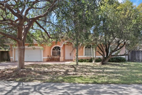 Дом в Хомстед, Флорида 4 спальни, 211.07м2 № 2025797