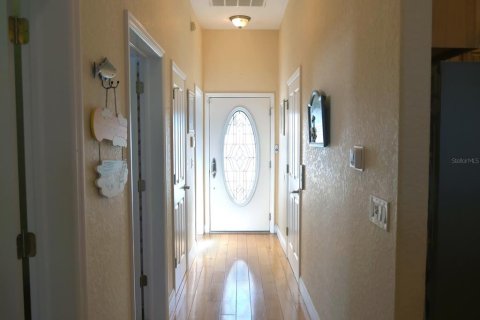 House in Hudson, Florida 4 bedrooms, 256.41 sq.m. № 2258509 - photo 7