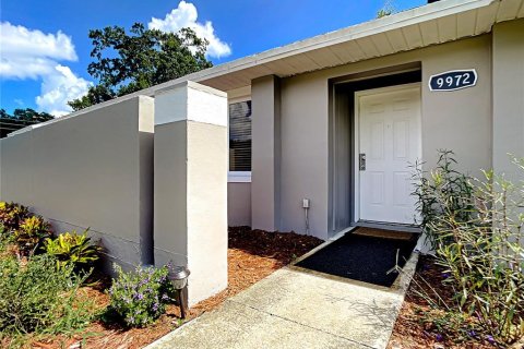 Duplex in Orlando, Florida 2 bedrooms, 107.58 sq.m. № 1899164 - photo 1