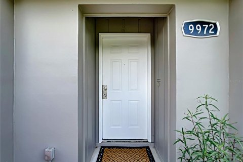 Duplex in Orlando, Florida 2 bedrooms, 107.58 sq.m. № 1899164 - photo 4