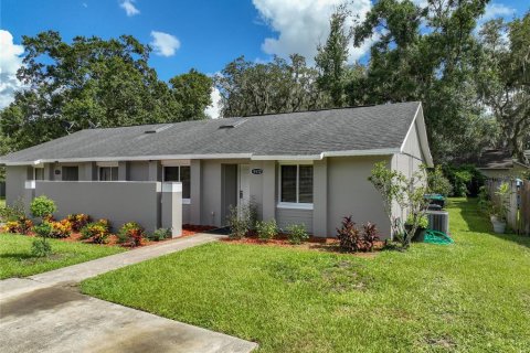 Duplex in Orlando, Florida 2 bedrooms, 107.58 sq.m. № 1899164 - photo 3