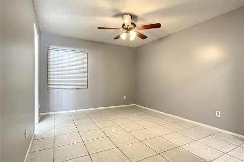 Duplex in Orlando, Florida 2 bedrooms, 107.58 sq.m. № 1899164 - photo 27