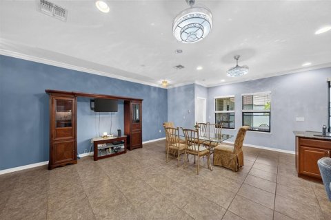 Villa ou maison à vendre à Port Charlotte, Floride: 4 chambres, 229.1 m2 № 2389360 - photo 6