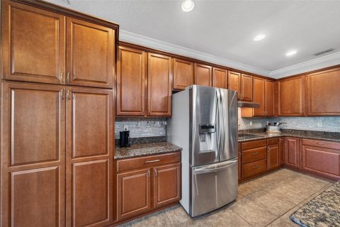 Villa ou maison à vendre à Port Charlotte, Floride: 4 chambres, 229.1 m2 № 2389360 - photo 12