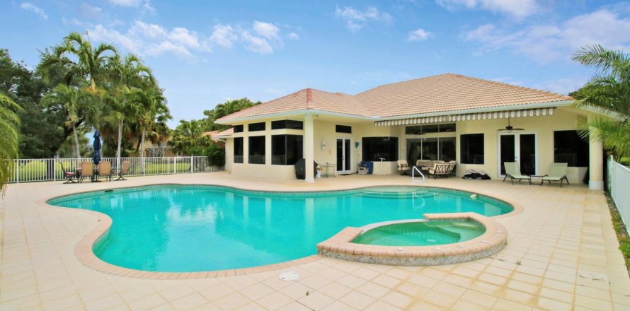 Casa en Palm Beach Gardens, Florida 4 dormitorios, 357.77 m2 № 1159506
