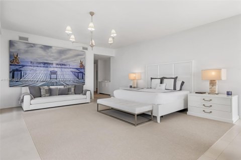 Condo in Miami, Florida, 4 bedrooms  № 1864703 - photo 6