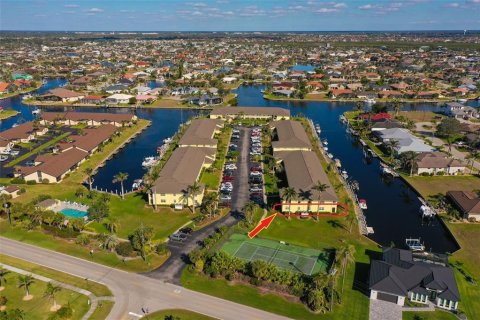 Condo à Punta Gorda, Floride, 3 chambres  № 2403092
