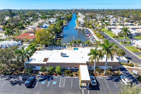 Villa ou maison à vendre à Sarasota, Floride: 1 chambre, 80.27 m2 № 2147849 - photo 17