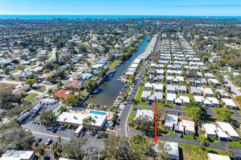 Villa ou maison à vendre à Sarasota, Floride: 1 chambre, 80.27 m2 № 2147849 - photo 15