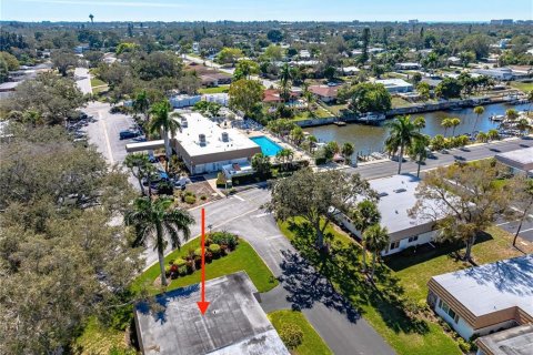 Villa ou maison à vendre à Sarasota, Floride: 1 chambre, 80.27 m2 № 2147849 - photo 16