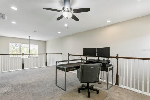 Townhouse in Tampa, Florida 3 bedrooms, 216.74 sq.m. № 1510123 - photo 27