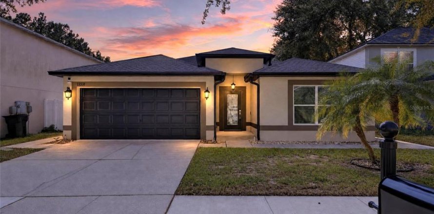 Villa ou maison à Riverview, Floride 4 chambres, 209.4 m2 № 2431729