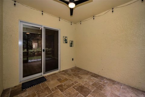Townhouse in Tarpon Springs, Florida 3 bedrooms, 207.17 sq.m. № 2150269 - photo 28