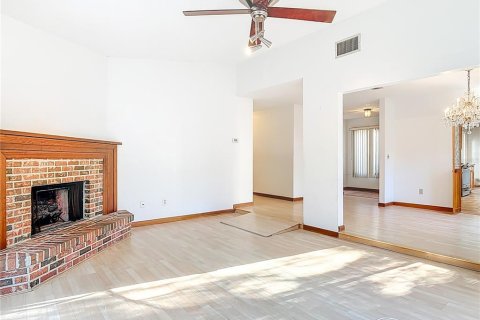 Villa ou maison à vendre à DeLand, Floride: 3 chambres, 144 m2 № 2148099 - photo 8