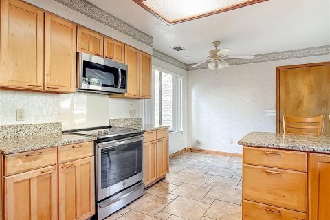 Villa ou maison à vendre à DeLand, Floride: 3 chambres, 144 m2 № 2148099 - photo 16