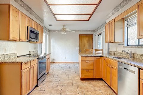 Villa ou maison à vendre à DeLand, Floride: 3 chambres, 144 m2 № 2148099 - photo 15